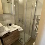 アパート Clotes Modern Apartment, 50m From Slopes - Sleeps 6-8, 2 Bath - Sauzeholiday Oulx